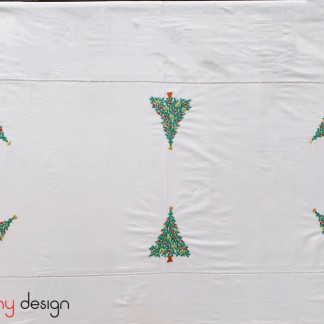 Khăn trải bàn chữ nhật Noel (200x150cm) gồm 8 khăn ăn - thêu thông kim